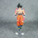 Figura Goku 23cm con Base