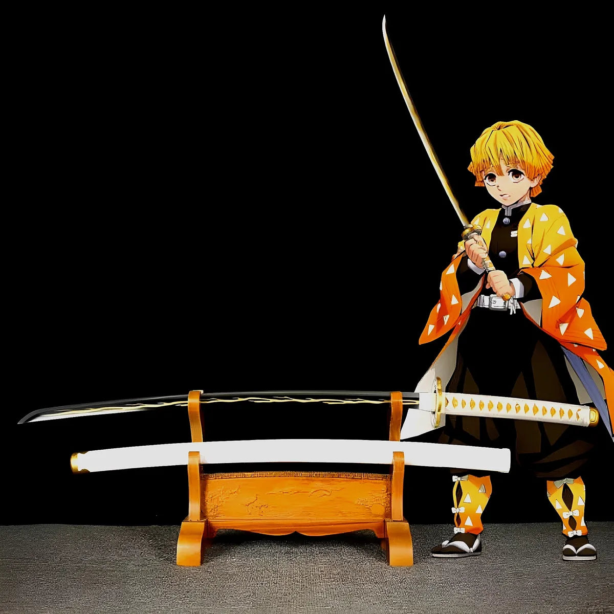 Espada Nichirin de Zenitsu Hoja Acero + Vaina - Demon Slayer 100cm