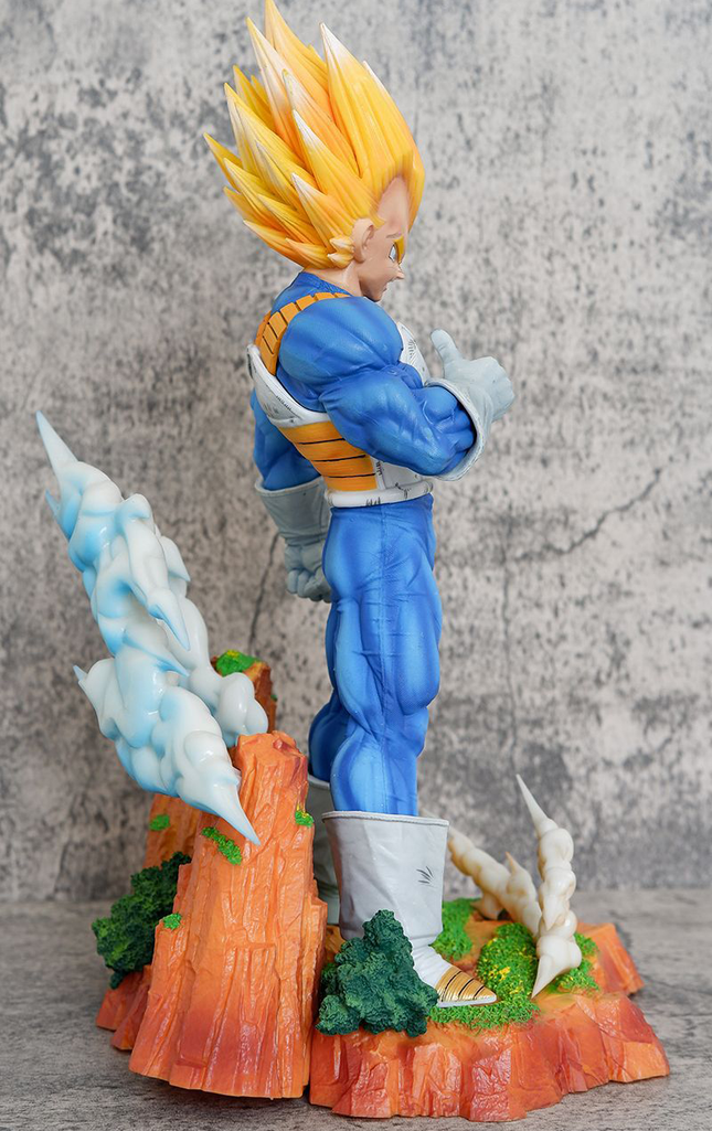 Figura Vegeta Super Saiyan
