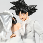 Figura Goku y Milk Boda 31cm