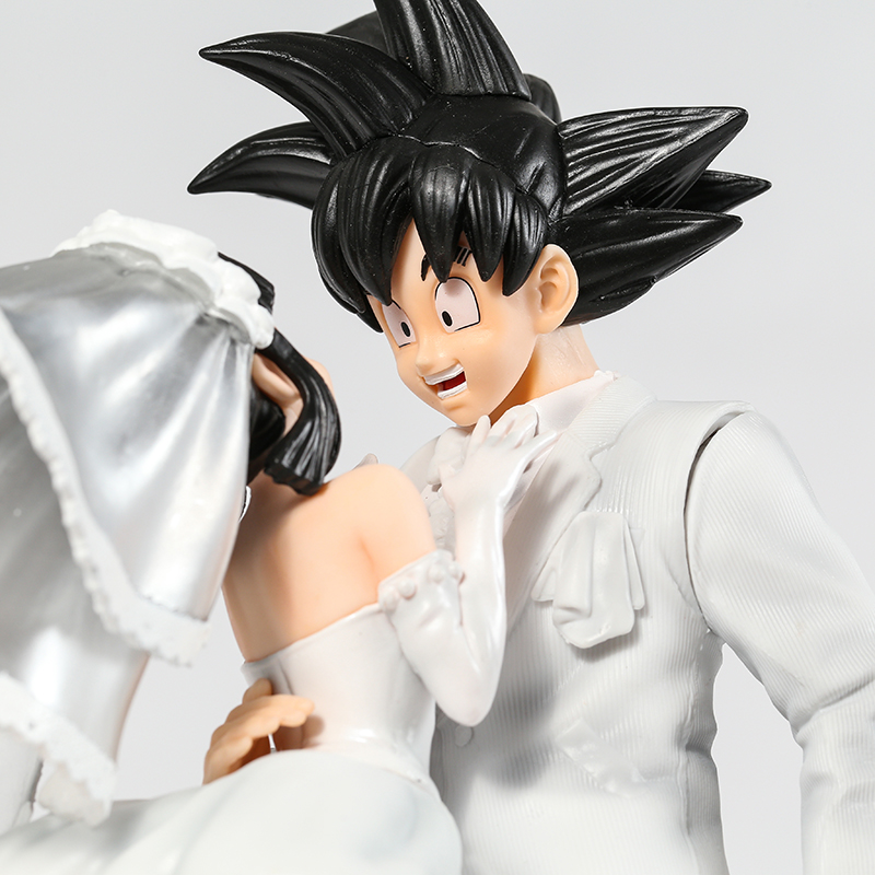 Figura Goku y Milk Boda 31cm