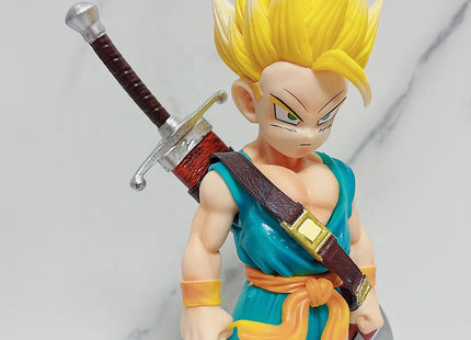 Figura Trunks SSJ con Espada Dragon Ball 18cm