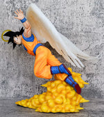 Figura Goku con Alas Despidiéndose 29cm