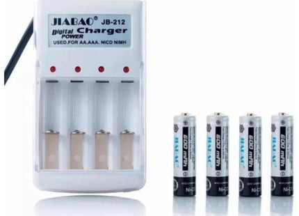 Cargador de Baterías Recargables JIABAO AA / AAA +4 Pilas AA JB212