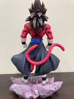 Figura Vegeta Super Saiyan 4 Dragon Ball GT 35cm Aprox