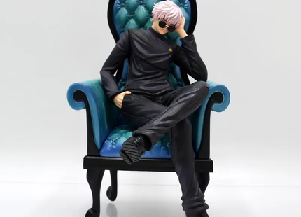 Figura Gojo Satoru Sentado Jujutsu Kaisen 25cm Aprox