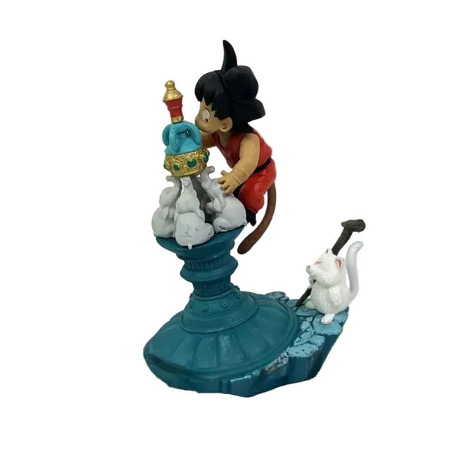 Figura Goku Niño Invocando a Shenlong Diorama 12cm Aprox
