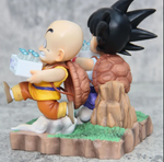 Figura Goku y Krilin Repartiendo Leche Dragon Ball 18cm Aprox