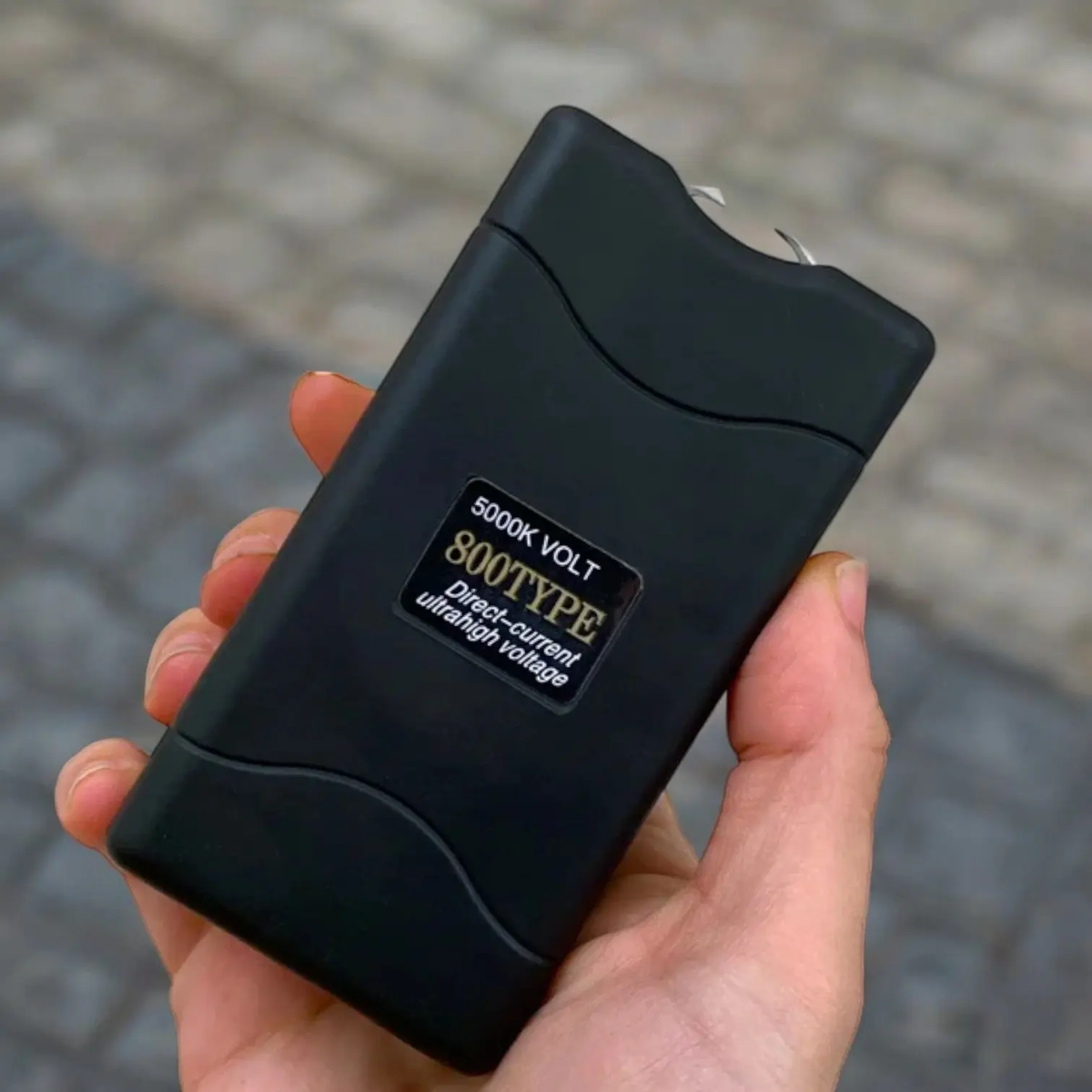 Paralizador 800 Type en mano